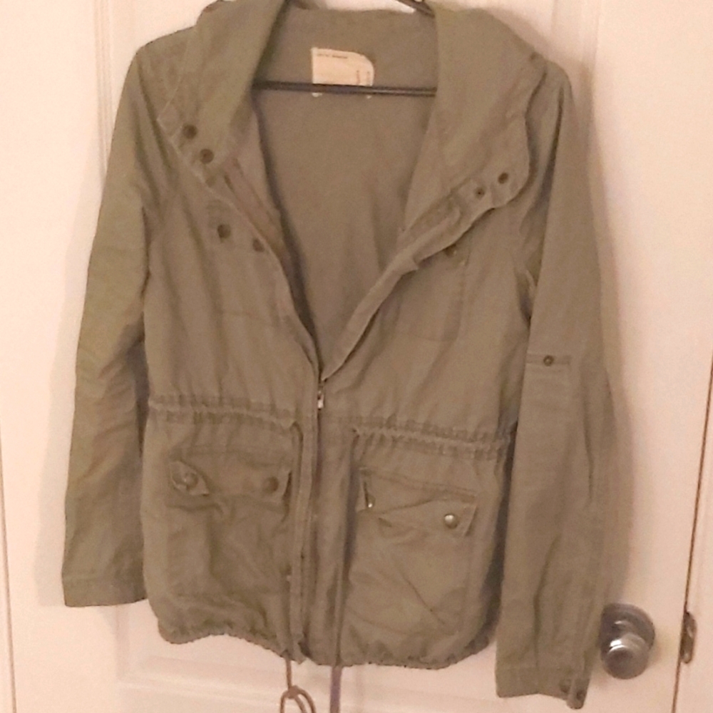 LIFE IN PROGRESS light jacket